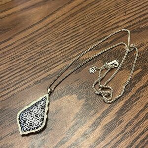 Kendra Scott Aiden necklace
